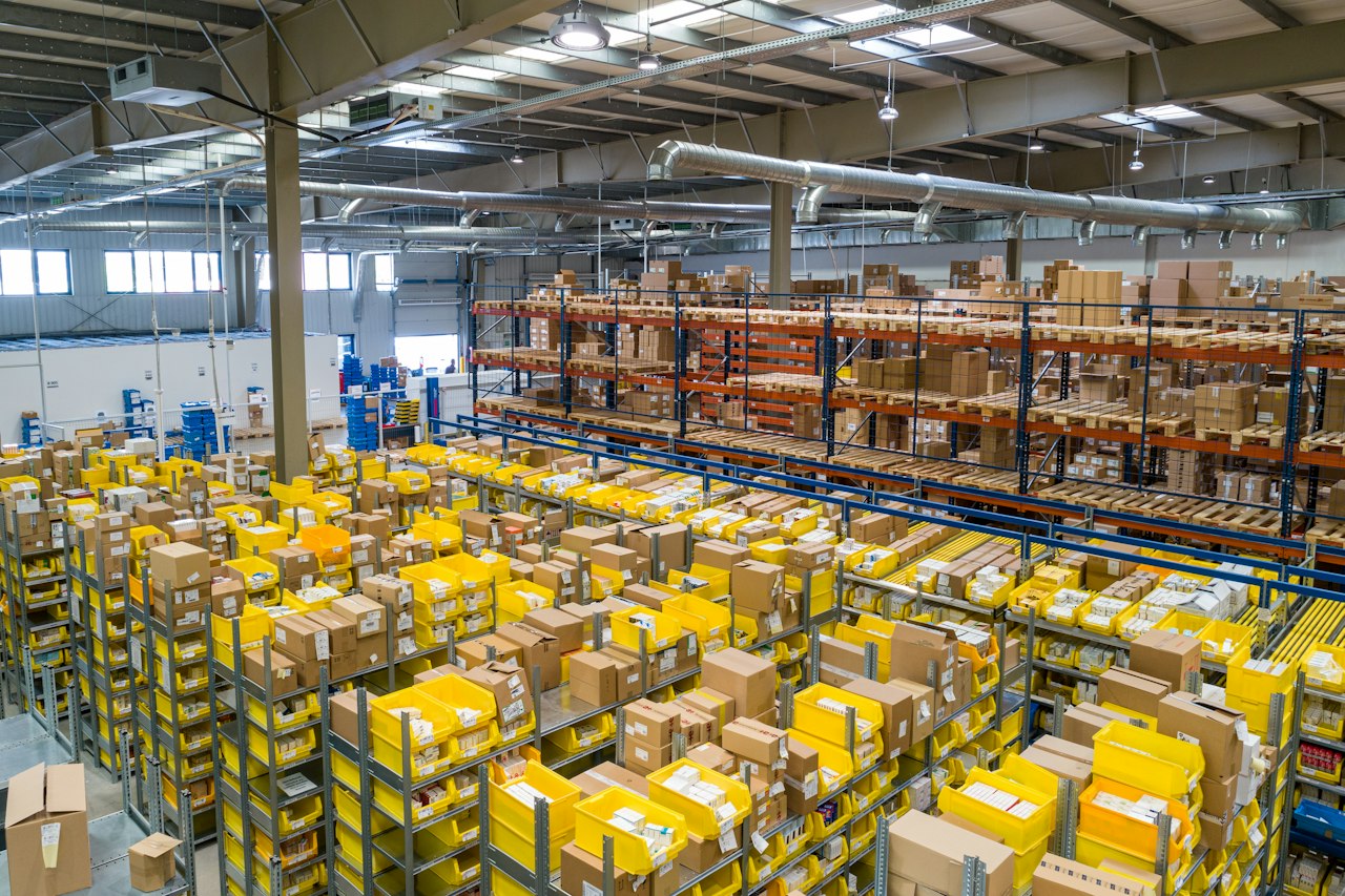 Warehouse aisle used for logistics traceability